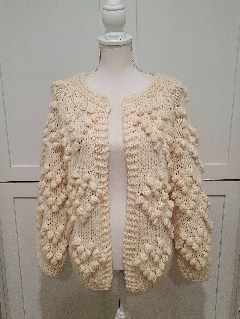 Chicwish Cream Bubble-Texture Chunky Open Cardigan Sweater | Size Large